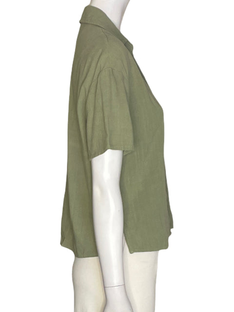 Camisa Stradivarius Manga corta Botones Verde - Talla S