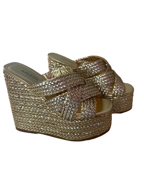 Zapato Arezzo Brillo Plataforma Dorado - Talla 36