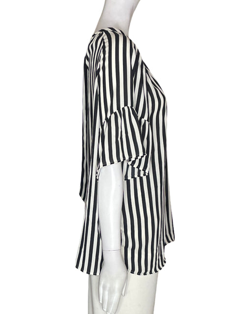 Blusa Loft Rayas Suelto Negro - Talla M