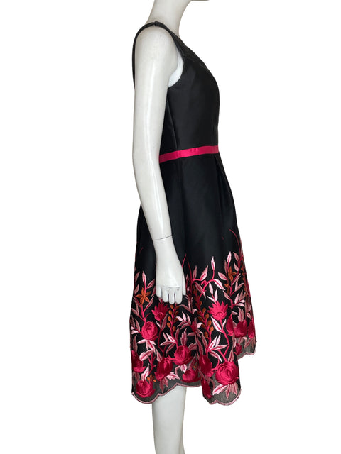 Vestido De Fiesta Betsy & Adam Bordado Floral Negro - Talla 8