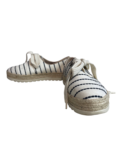 Zapatilla Novus Texturizado Plataforma Beige - Talla 9