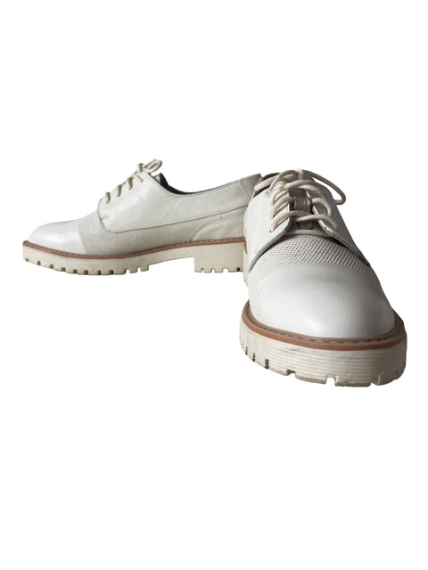 Zapato Bon Bonite Punta cerrada Suela Blanco - Talla 37