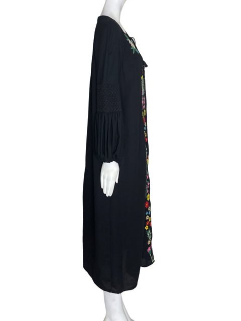 Vestido Zara Bordado Floral Negro - Talla M