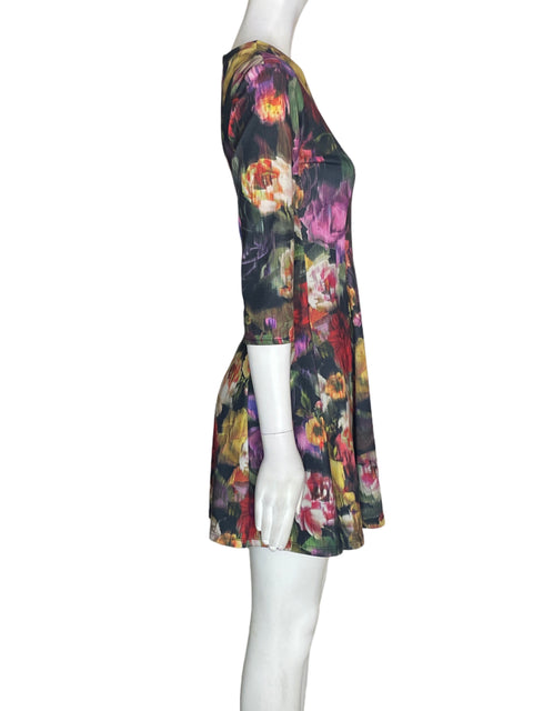 Vestido Zara Estampado Floral Negro - Talla S