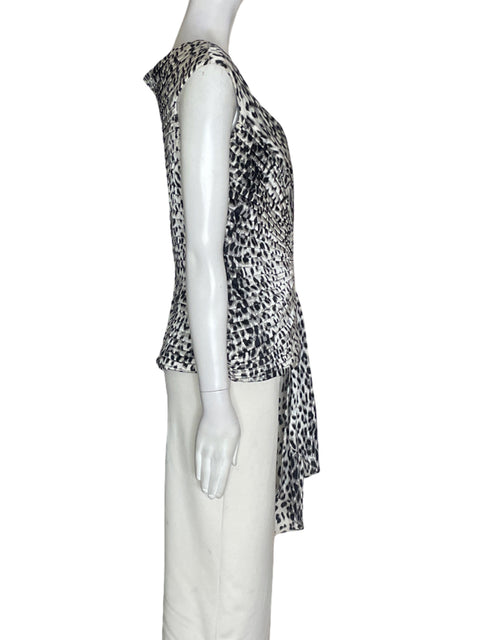 Blusa Tadashi de Seda Texturizado Cuello v Plateado - Talla 10