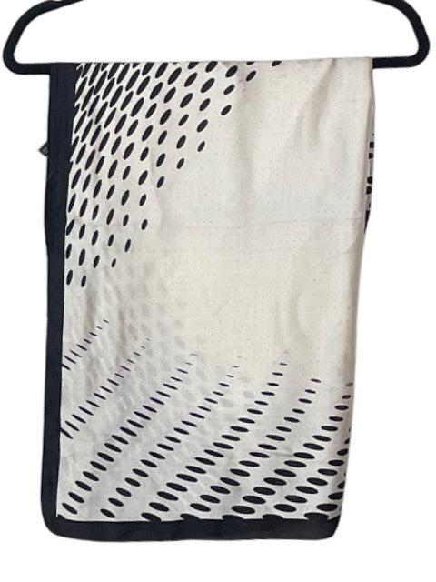 Bufanda Kb Lunares Cuadrada Beige - Talla U