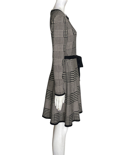 Vestido Max Studio de Viscosa Estampado Fajon Negro - Talla M