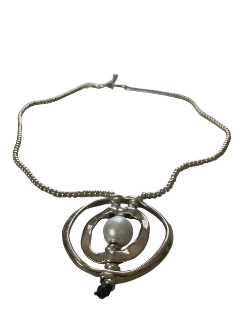 Collar Uno De 50 Perla Dije Plateado - Talla U