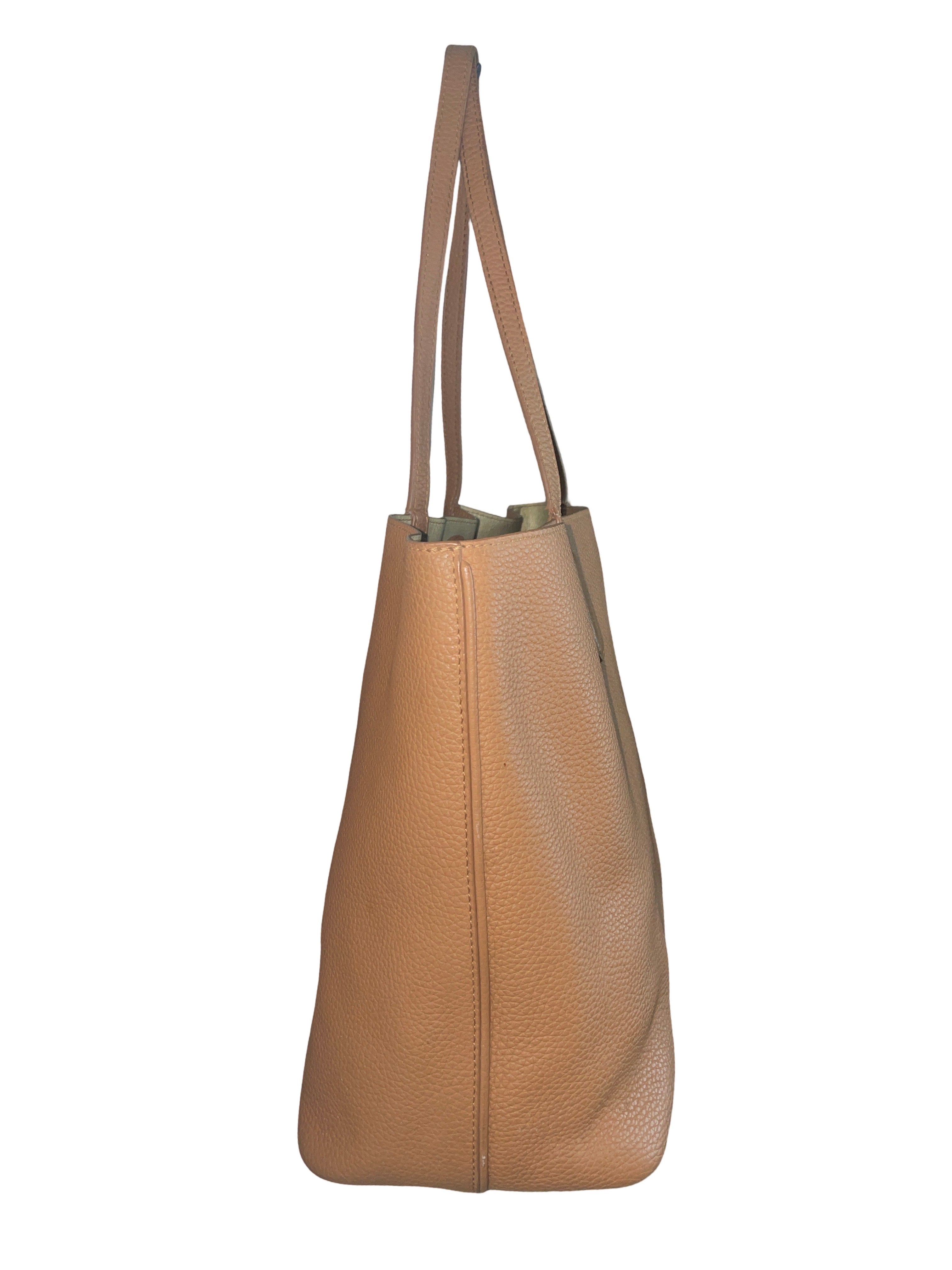 ♢TORY BURCH ファースヌード♢ Women's Clothing, Dresses, Designer Shoes, Handbags, Accessories