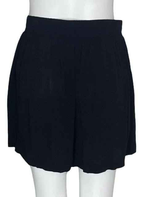 Short Zara Basic Fluido Negro - Talla M