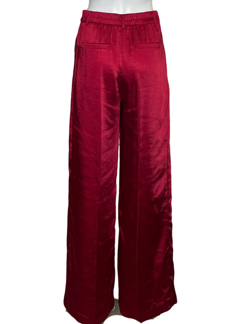 Pantalón Skies Are Blue Pinzas Satinado Rojo - Talla 2