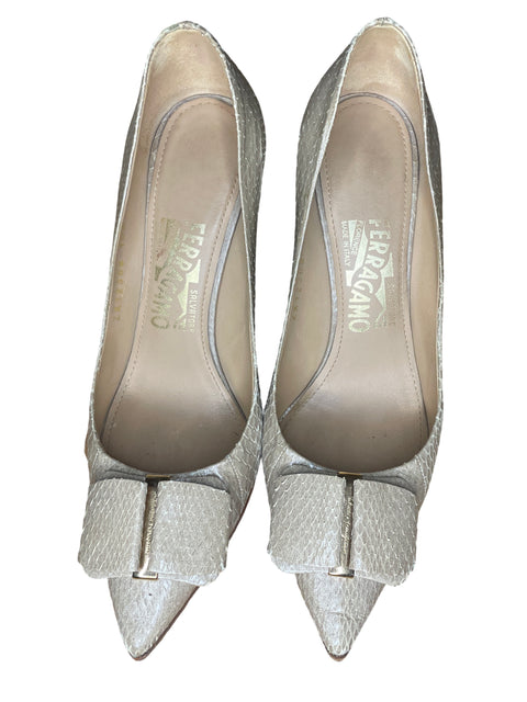 Zapato Salvatore Ferragamo Tacón bajo Beige - Talla 5.5