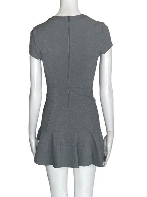 Vestido Sunday Best Liso Ruchas Ajustado Gris - Talla 0