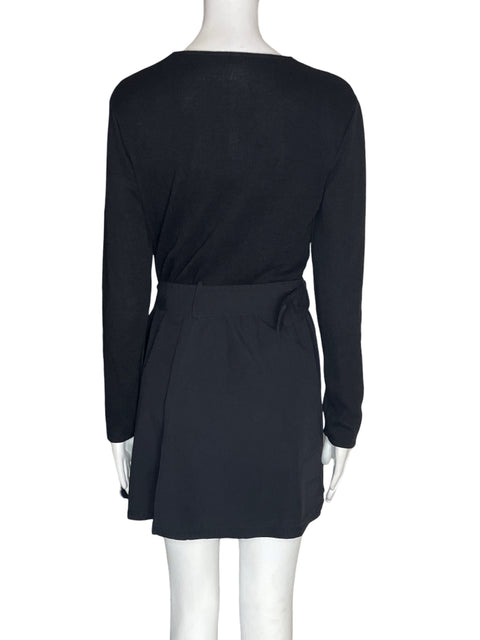 Vestido Zara Manga larga Mini Plisado Negro - Talla M