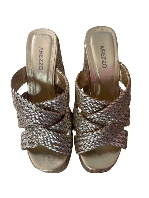 Zapato Arezzo Brillo Plataforma Dorado - Talla 36