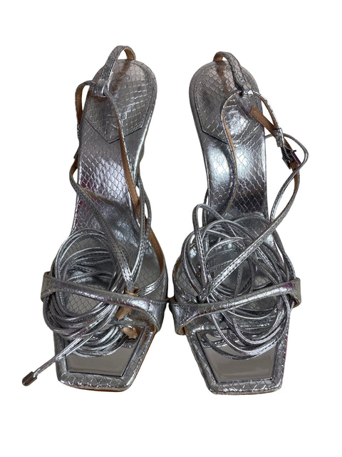 Zapato Schutz Tiras Romanas Gris - Talla 7.5