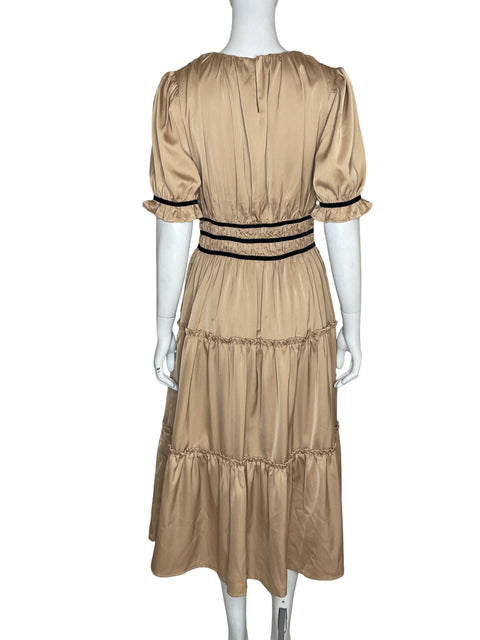 Vestido Strut & Bolt Mangas abullonadas Beige - Talla M
