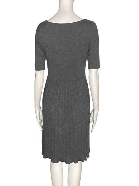 Vestido Banana Republic Liso Plisado Gris - Talla 0