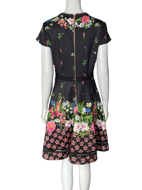Vestido Ted Baker Estampado Floral Negro - Talla 2