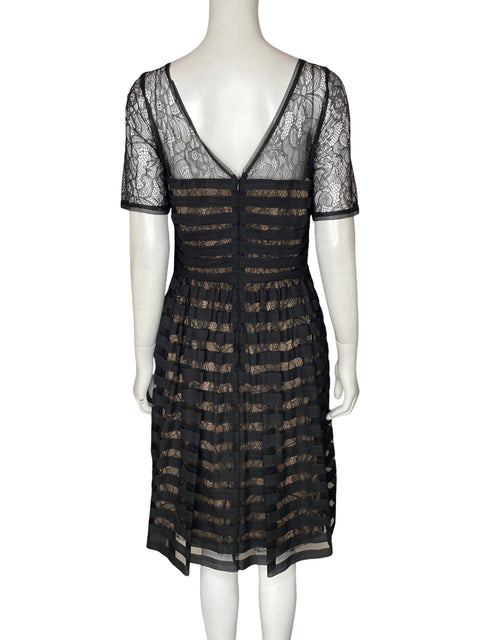Vestido Muse Midi Encaje Negro - Talla 10