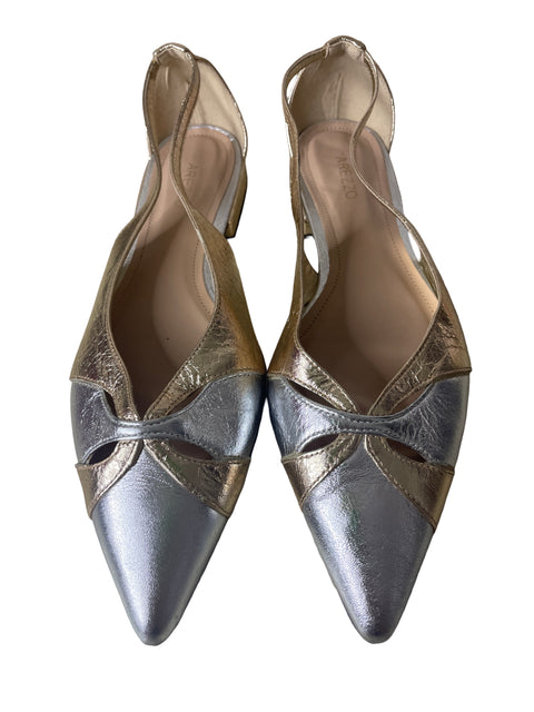 Zapato Arezzo Punta cerrada Tiras Dorado - Talla 38