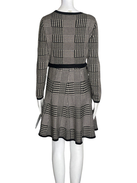 Vestido Max Studio de Viscosa Estampado Fajon Negro - Talla M