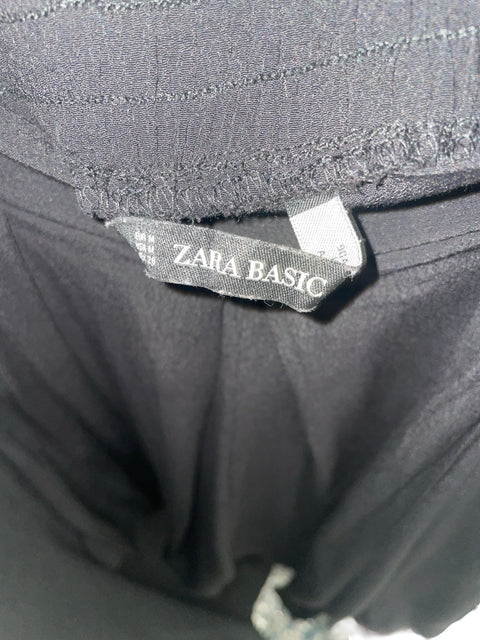 Short Zara Basic Fluido Negro - Talla M