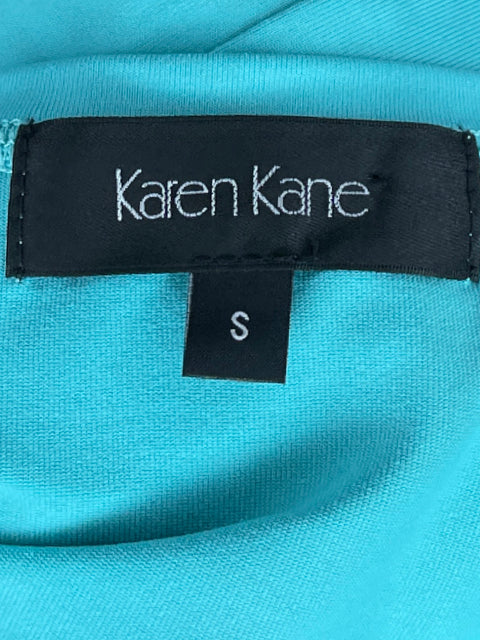 Top Karen Kane Tank Stretch Verde - Talla S
