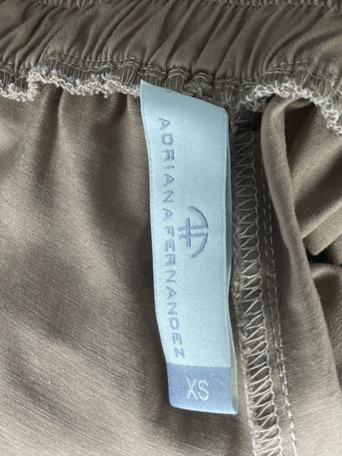Pantalón Adriana Fernandez Slim Cargo Marrón - Talla XS