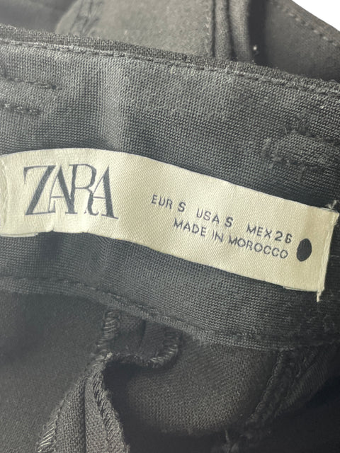 Short Zara Recto Slim fit Negro - Talla S