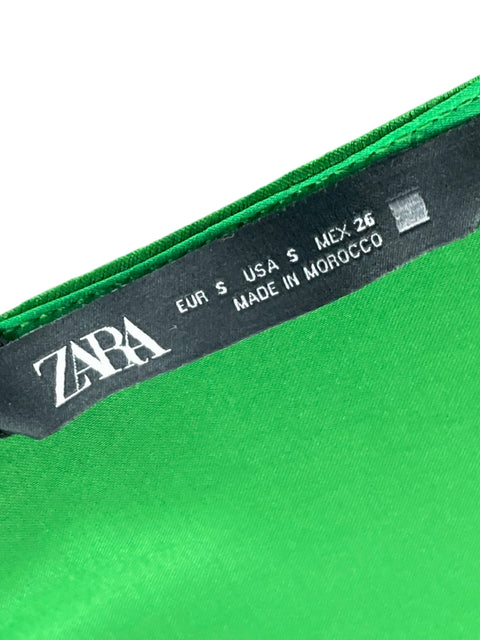 Vestido Zara Midi Satinado Verde - Talla S