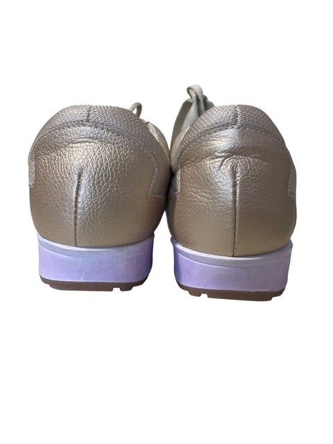 Zapato Mussi Plataforma Cordones Dorado - Talla 38