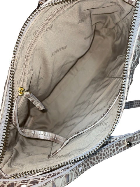 Cartera Brahmin Melbourne Katie Crossbody Texturizado Beige - Talla U