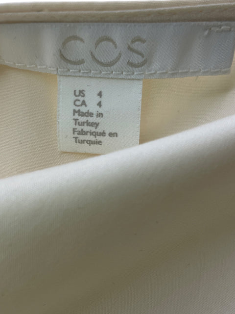 Blusa Cos Liso Ruchas Bolsillo Beige - Talla 4