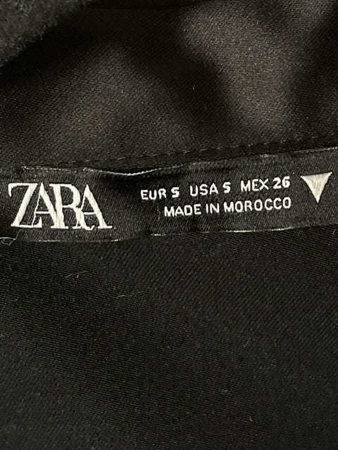 Blusa Zara de Seda Satinado Negro - Talla S