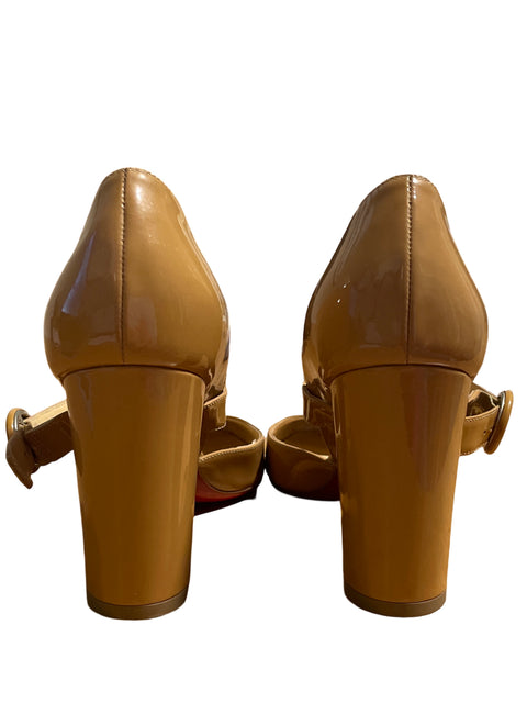 Calzado Christian Louboutin Mary Jane Beige - Talla 37