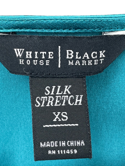 Blusa White House Black Market de Seda Cuello v Verde - Talla XS