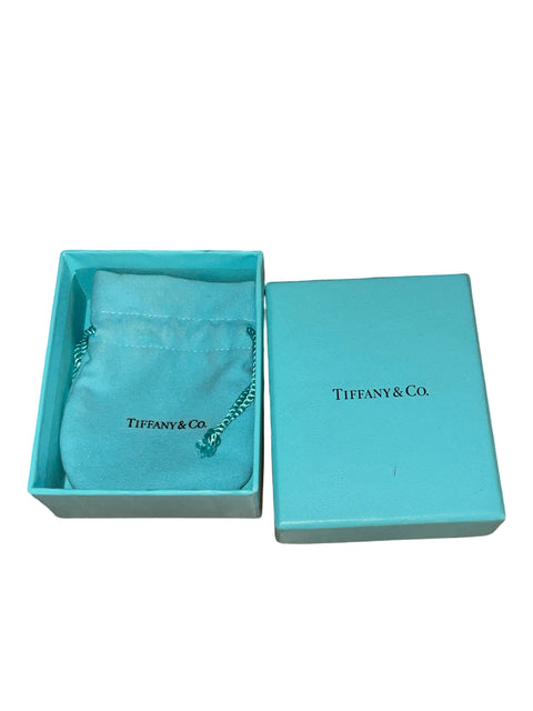 Dije Tiffany & Co. Corazón Y Llave Filigrana Plateado - Talla U