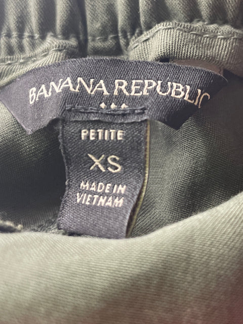Pantalón Banana Republic Cargo Elastico Verde - Talla XS