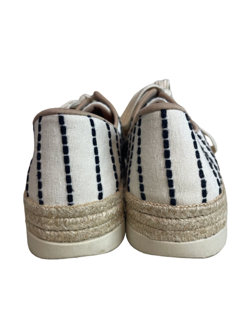 Zapatilla Novus Texturizado Plataforma Beige - Talla 9