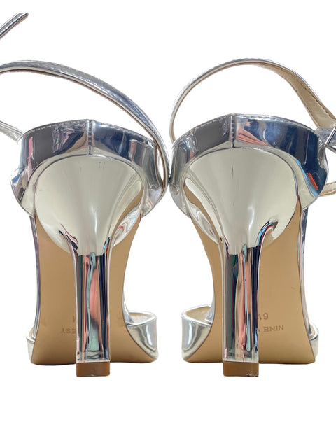 Tacón Nine West Tacón alto Metalizado Plateado - Talla 6.5
