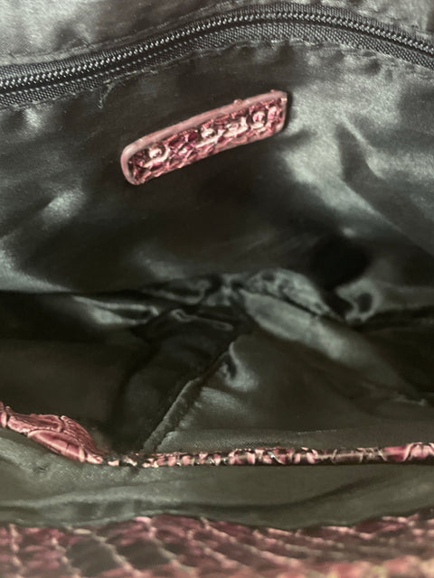 Cartera Texturizado Sobre Morado - Talla U