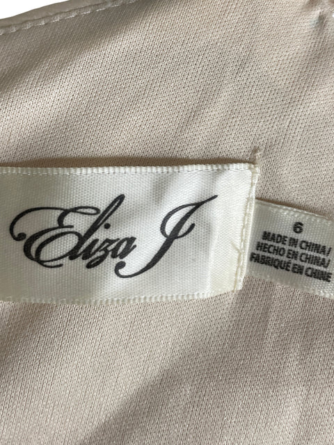 Vestido De Fiesta Eliza J Drapeado Lentejuelas Beige - Talla 6