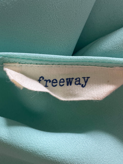 Blusa Freeway Tiras Suelto Verde - Talla S