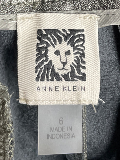 Pantalón Anne Klein Metalizado Plateado - Talla 6