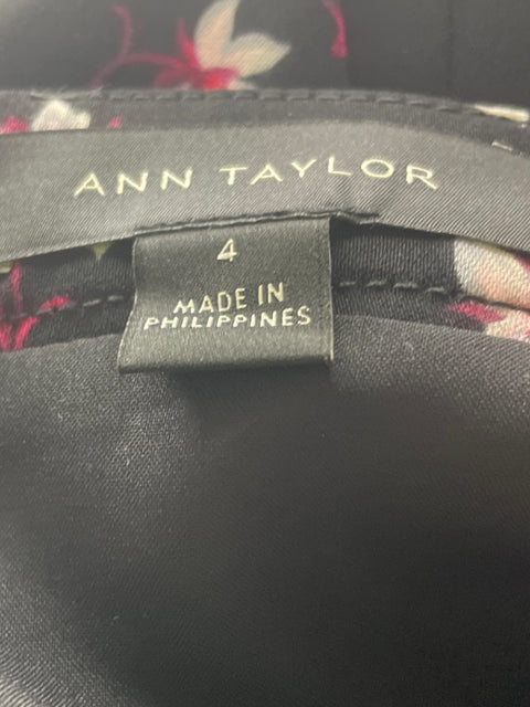 Falda Ann Taylor Estampado Suelto Negro - Talla 4
