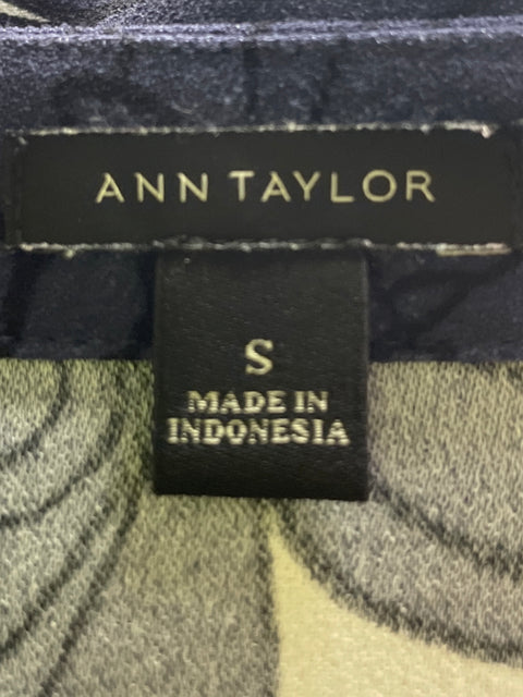 Blusa Ann Taylor Outshoulder Estampado Negro - Talla S
