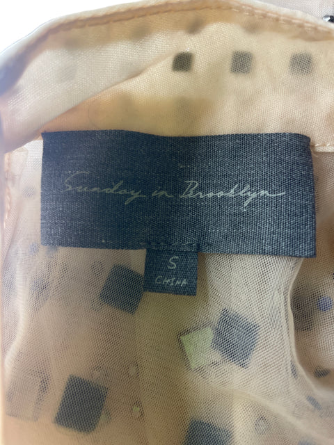 Blusa Sunday In Brooklyn Pedreria Sin mangas Beige - Talla S