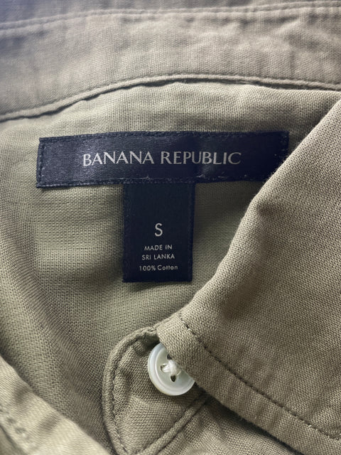 Blusa Banana Republic de Algodón Bolsillo Manga corta Verde - Talla S