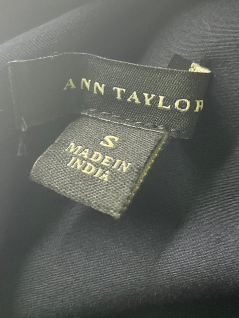 Camisa Ann Taylor Botones Manga larga Negro - Talla S